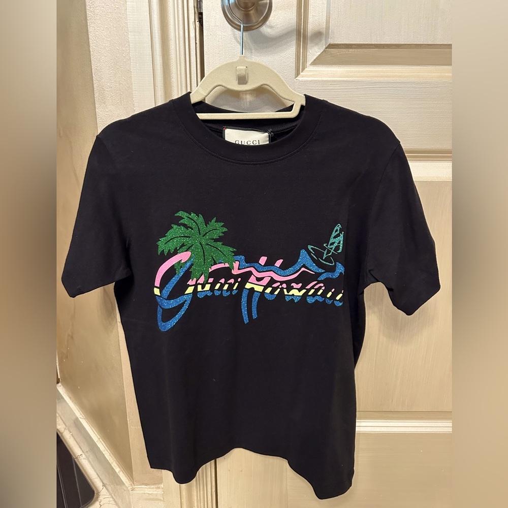 Authentic New With Tags Gucci Hawaii Tee